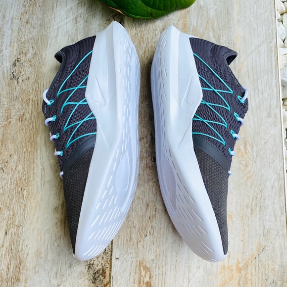 Nike 🌎comfy day 🌎- New - Picture 7 of 8